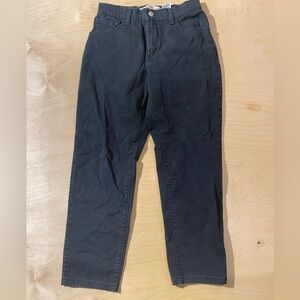 Levi's Classic Relaxed Tapered Black Jeans 8 M (OX)